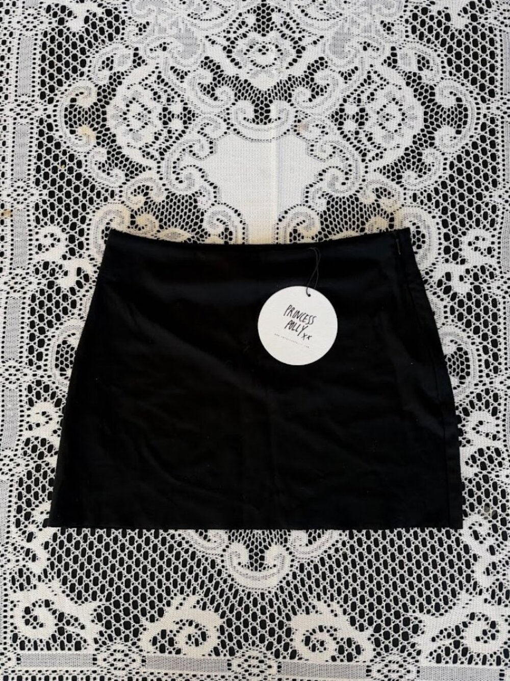 NWT Princess Polly Karley Low Waist Mini Skirt Black - Size 4